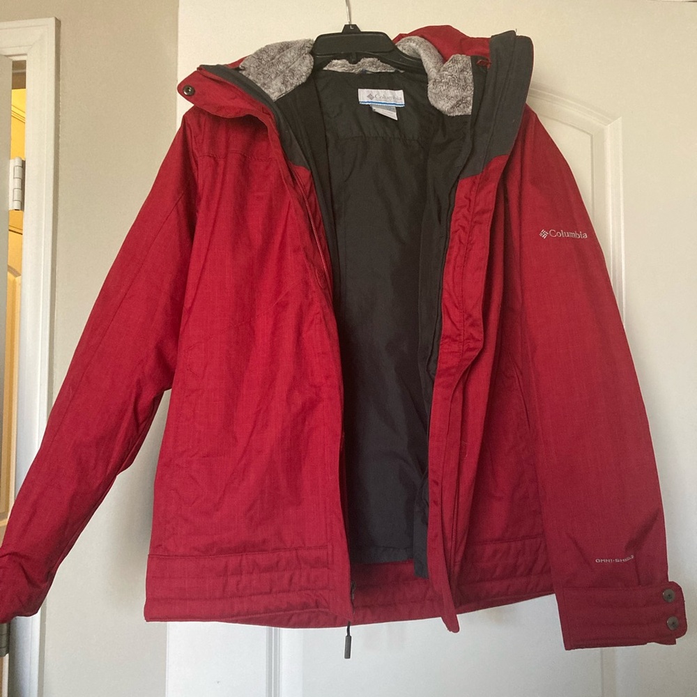 Coulumbia interchangeable Ski and Winter weather coat.